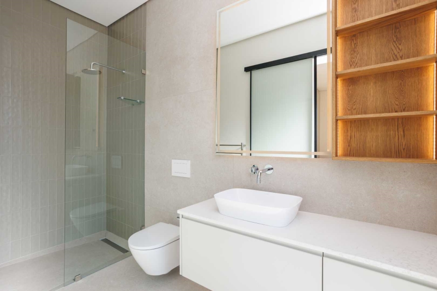 5 Bedroom Property for Sale in Val De Vie Estate Western Cape